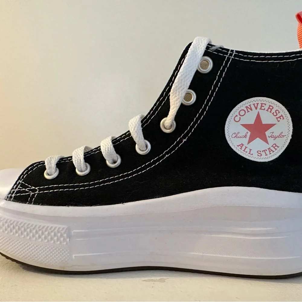 Converse Kids Black High-Top Platform Sneakers with Pink Heel Tab